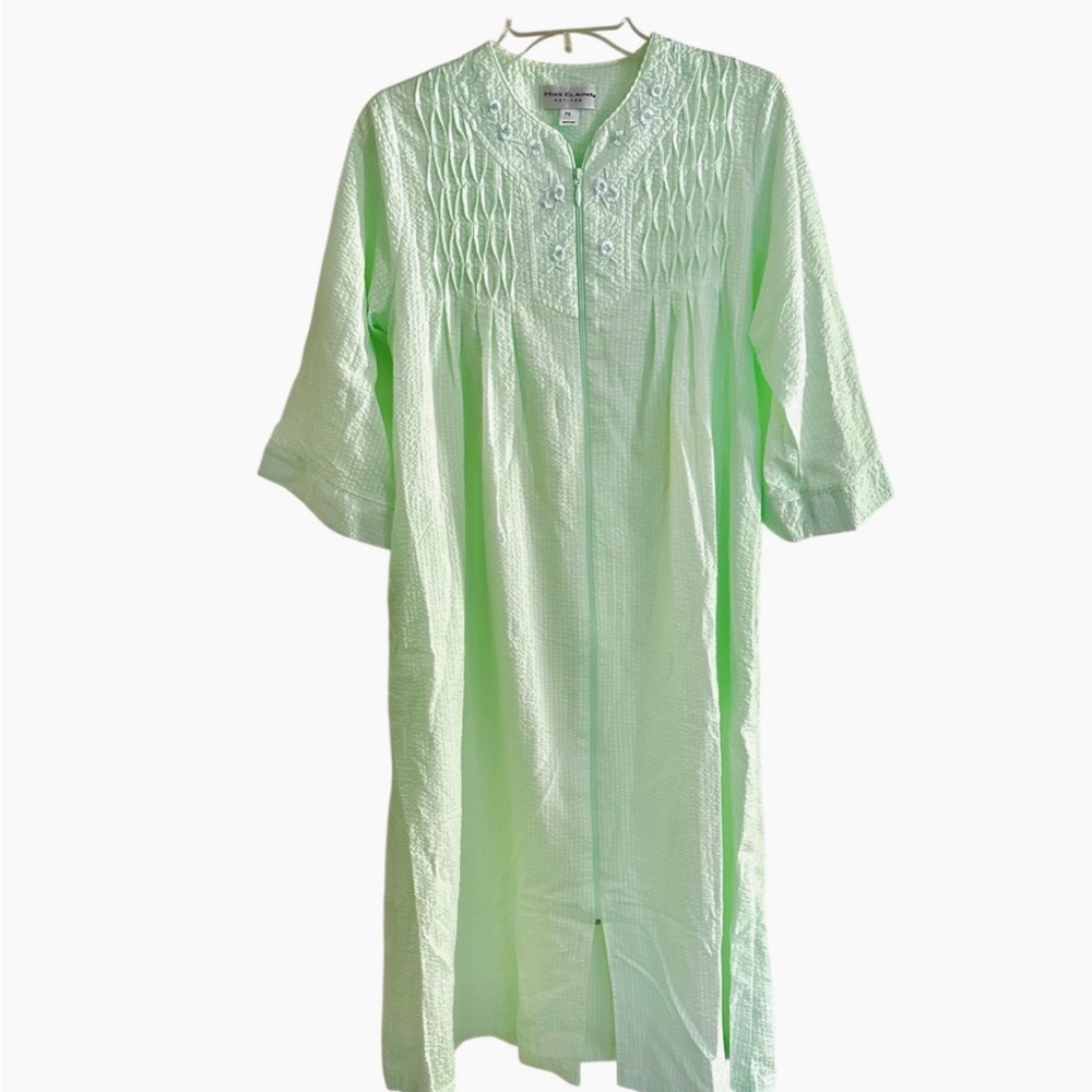 Miss Elaine Petites Mint Embroidered Robe Duster House Coat Size PS
